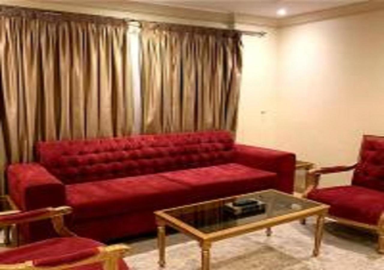 سفير جدة للشقق المخدومة Luaran gambar